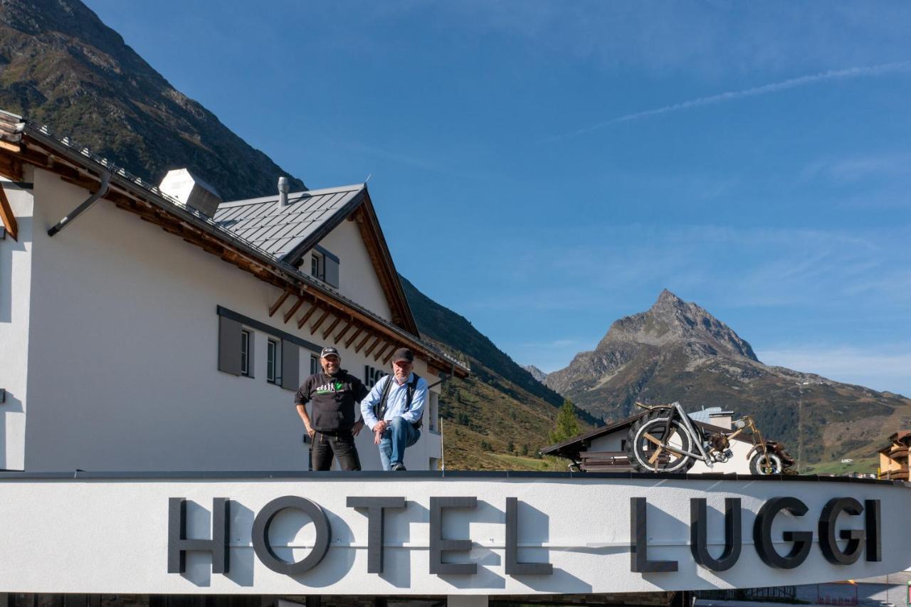 Hotel Luggi กัลเทือร์ ภายนอก รูปภาพ